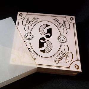 Glossier Limited Edition "Gold Kit"  Lip Gloss kit with Gold "G" Necklace